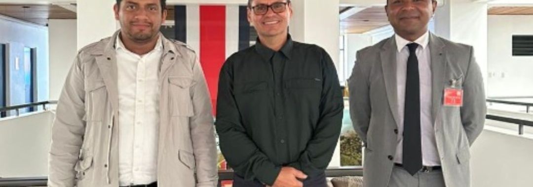 Encuentro el Presidente y el Director Regional de CILIB y Viceministro de Agricultura de Costa Rica