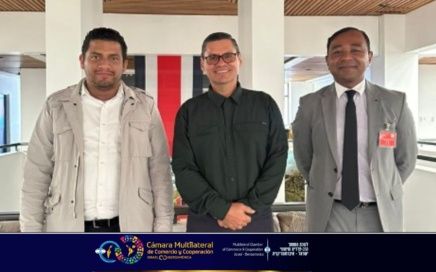Encuentro el Presidente y el Director Regional de CILIB y Viceministro de Agricultura de Costa Rica