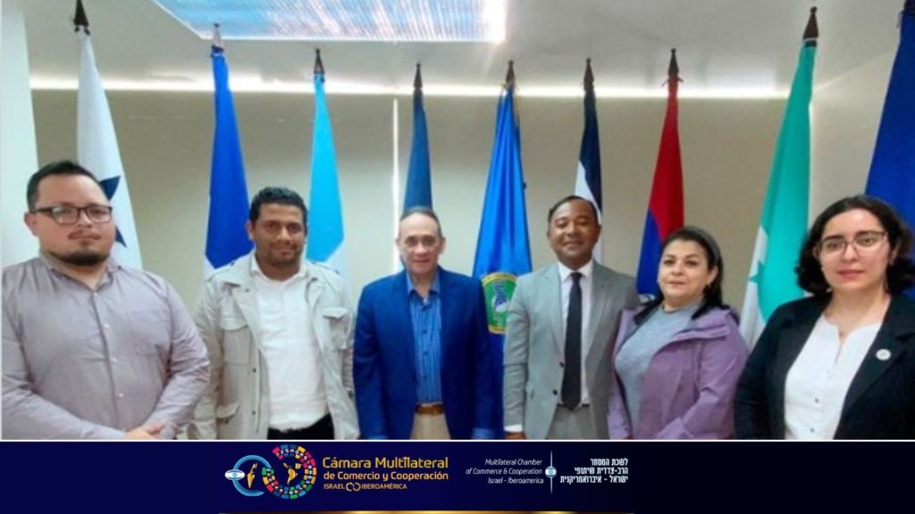 Visita del Presidente y Director Regional de CILIB al CECC-SICA
